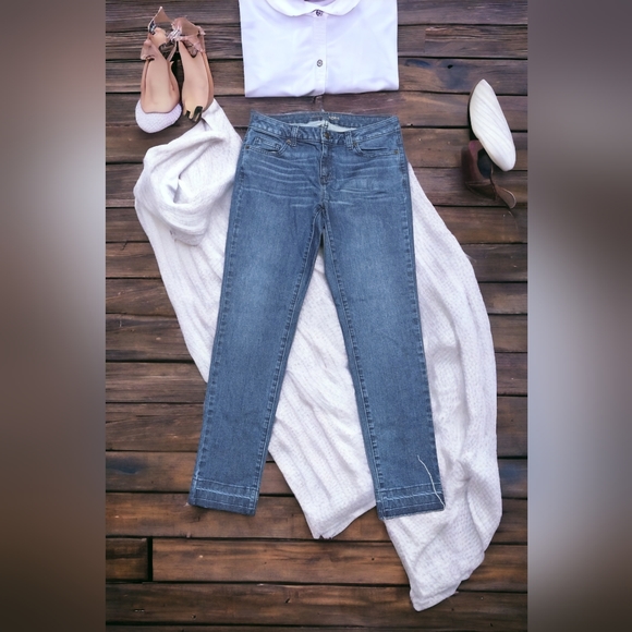 Michael Kors Izzy Skinny Jeans,Blue Whiskered and Frayed,SZ 2 - Picture 2 of 9